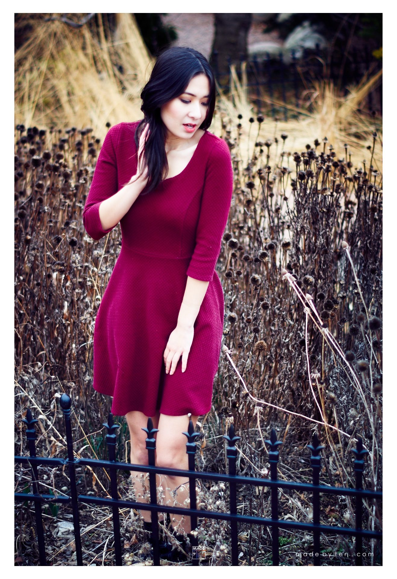 Woman Standing Field - GTA Women Lifestyle Photography