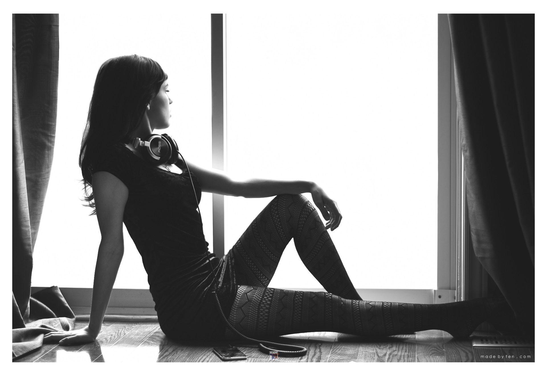 Woman Music Window - GTA Women Lifestyle Photography
